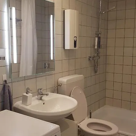 Paradies Daire Aachen